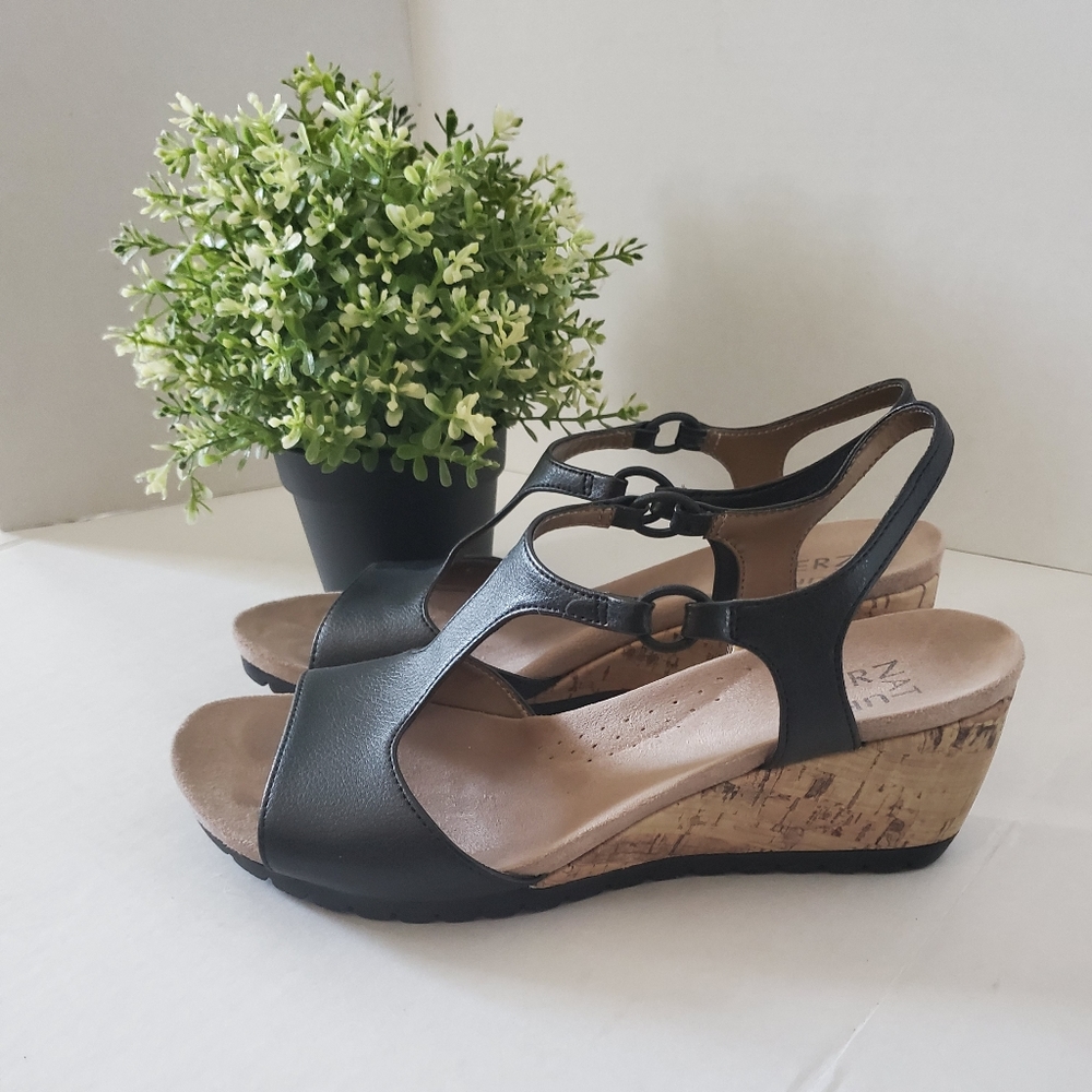 Naturalizer dress shoes